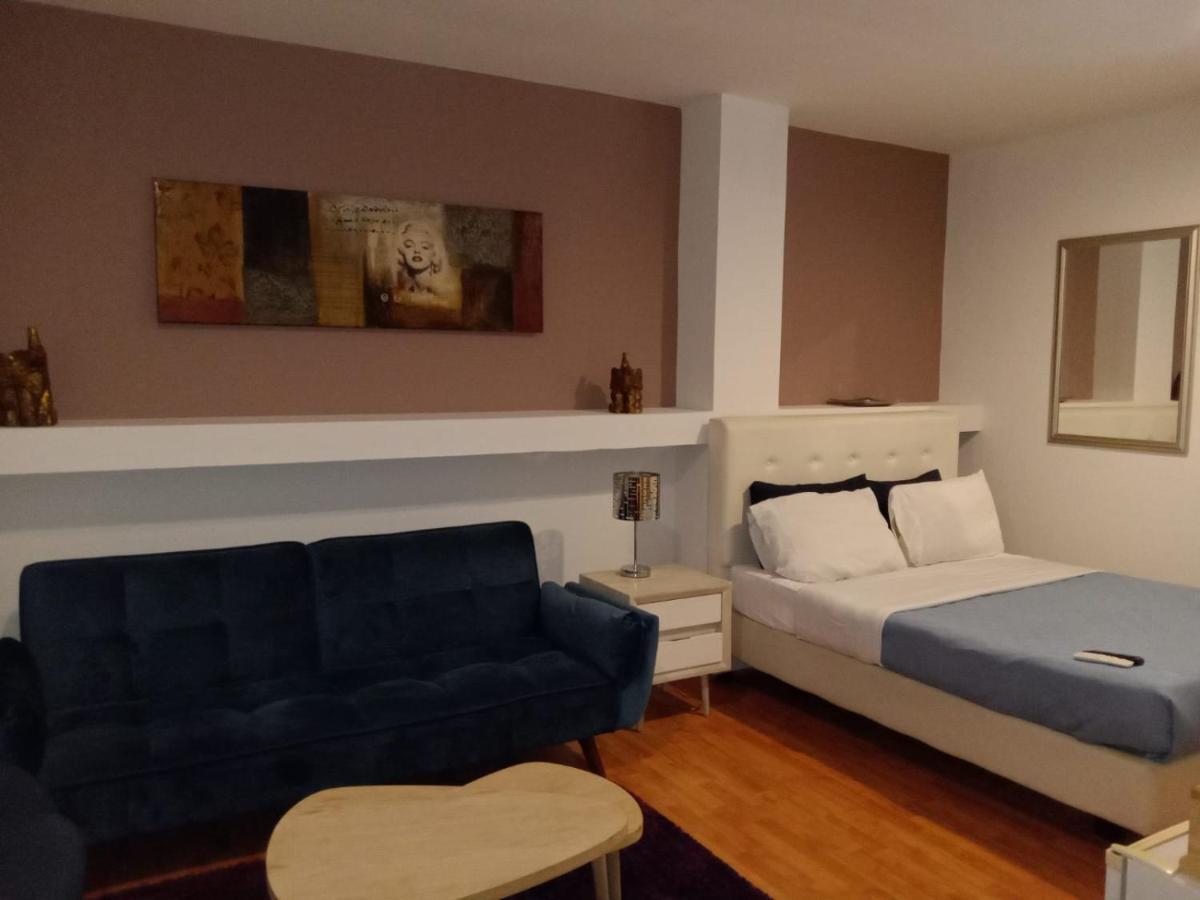 Hotel Zona G Bogota Bagian luar foto